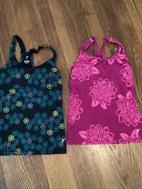 Active by Old Navy lot of 2 athletic tops ladies small